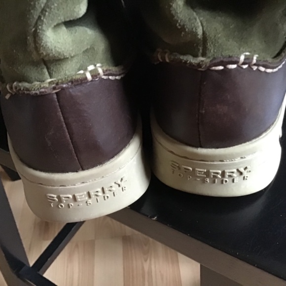 SPERRY shearling boots tried on.. never worn!! Like new..7 1/2. Cozy boot. Cute! - Picture 5 of 5